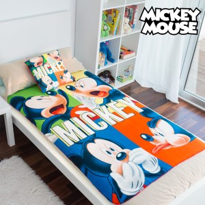 Set Couverture et Coussin Mickey