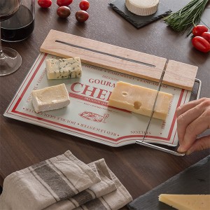 Planche à Découper avec Coupeur à Fromages